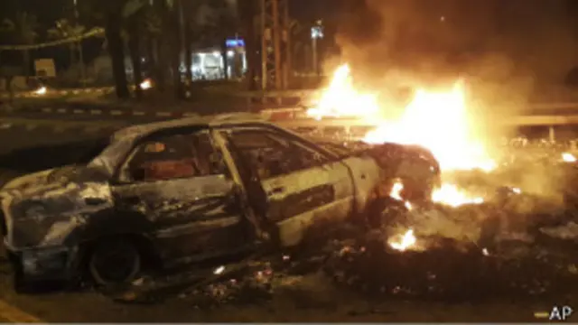 Сгоревшая машина