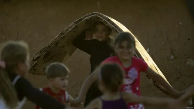 सीरिया, शरणार्थी, बच्चे