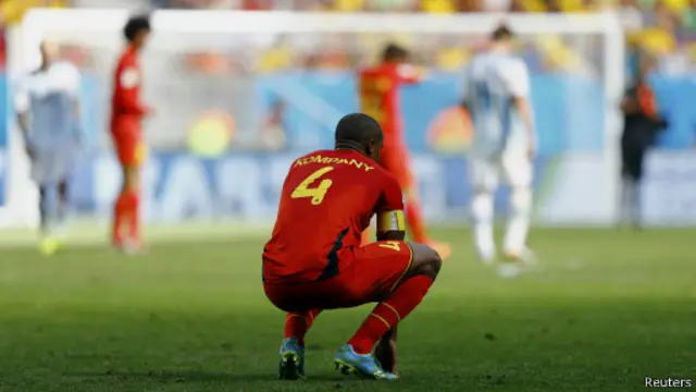 Tuyển Bỉ chấp nhận thất bại sát nút 0-1 trước Argentina.