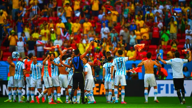 بیلجیئم کی ٹیم ارجنٹائن کی برتری ختم نہ کر سکی اور ارجنٹائن 24 سال بعد ورلڈکپ کے سیمی فائنل میں پہنچ گیا۔ 