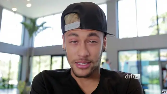 يغيب عن المنتخب البرازيلي نجمه نيمار الذي تعرض لاصابة خطيرة. 