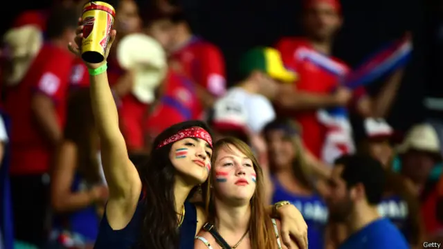 फ़ुटबॉल फ़ैन्स