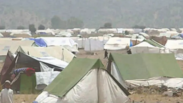 د چارواکو په وینا لا هم دغو کډوالو ته په مناسب ډول د خوړو او دارو درملو په چمتو کولو کې له ستونزو سره مخامخ دي.