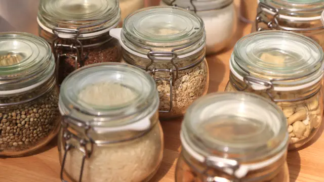 少不了的日常必备还有各类全麦／面谷物。