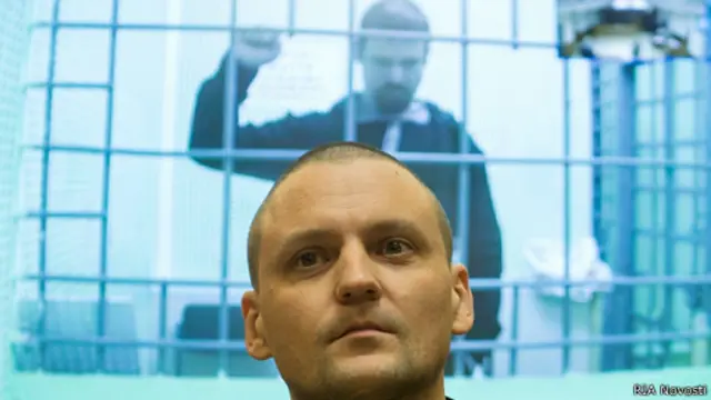 Удальцов и Развозжаев