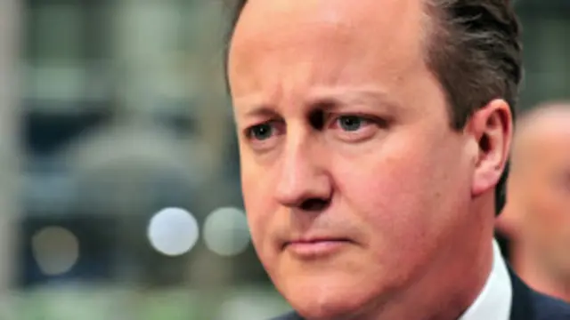 نسق كاميرون مع نظيره الأسترالي والهولندي