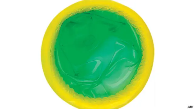 برازیل میں سب سے زیادہ مقبول وہ ورلڈ کپ سپیشل ثابت ہوا ہے جسے برازیل کے قومی ہرے اور پیلے رنگوں میں رنگا گیا ہے