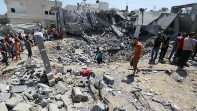 مناطقی در غزه هدف حملات هوایی سنگین اسرائیل قرار داشته است