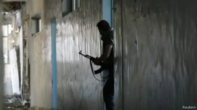 تشهد حلب معارك طاحنة خلال الحرب الأهلية السورية