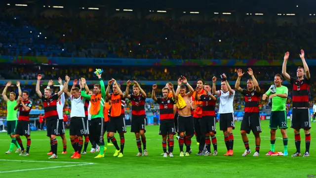 جرمنی نے ورلڈ کپ 2014 کے پہلے سیمی فائنل میں برازیل کو 7 - 1 سے شکست دے کر فائنل میں جگہ بنا لی ہے۔