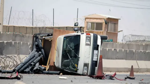 د کندهار چارواکي وايي، له چاودېدونکو توکو یو ډک موټر یې نیولی، چې بریدګرو غوښتل، ویې چووي.