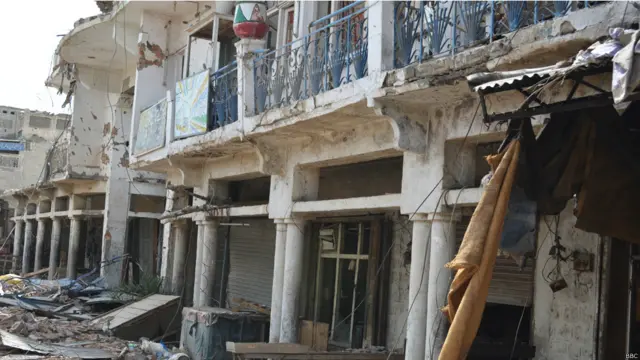 تباہ شدہ میران شاہ کا ایک اور منظر۔