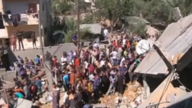 Casa bombardeada em Gaza (BBC)