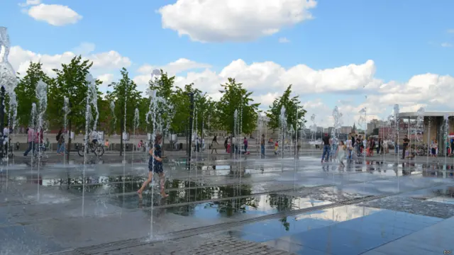 Крымская набережная