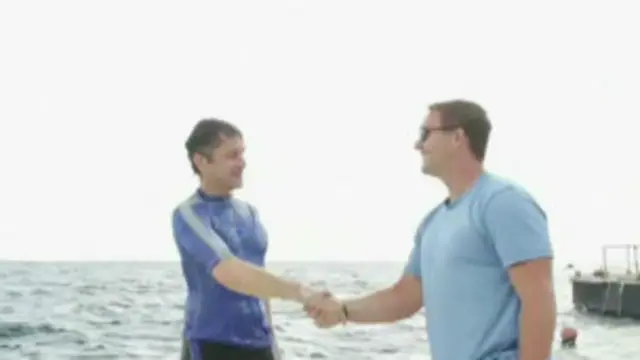 Cousteau cuando salió a la superficie