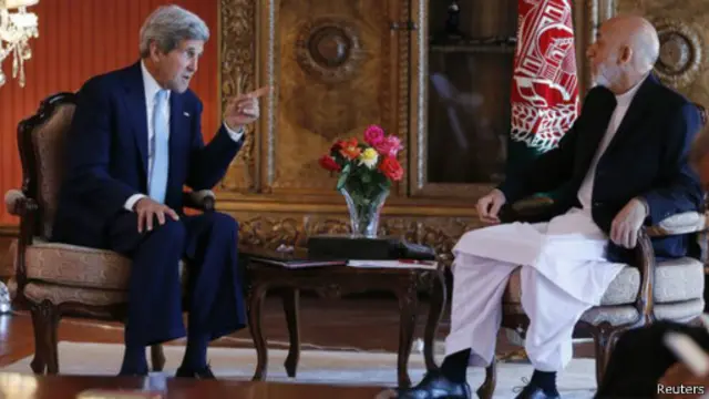 تكشف زيارة كيري مدى حرص الولايات المتحدة عالى حل أزمة الرئاسة الأفغانية