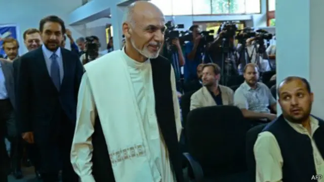 لا زال الوضع في أفغانستان يثير قلق الولايات المتحدة بسبب النزاع على منصب الرئيس