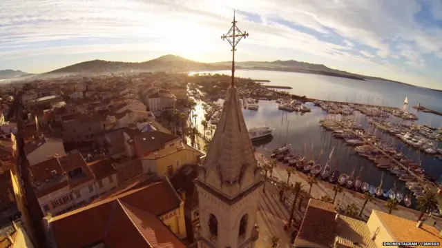 Parroquia católica Saint Nazaire, Francia