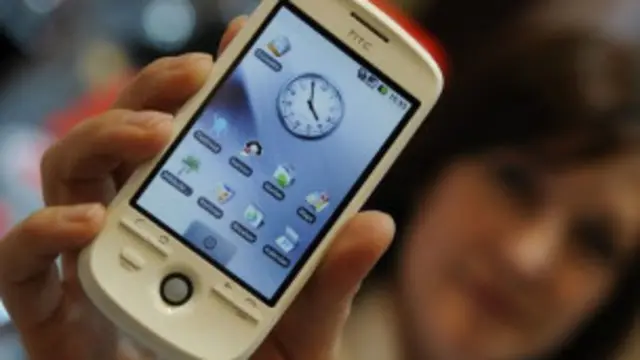 کشمیر میں موبائل فون صرف دس سال قبل متعارف کیا گیا