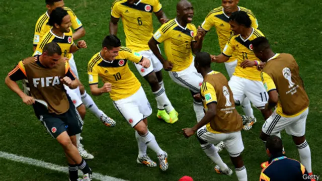 El baile de los jugadores colombianos