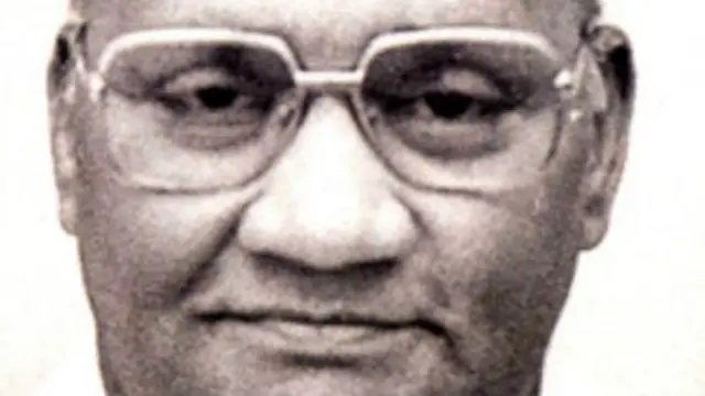 අප්පාපිල්ලෙයි අමිර්තලිංගම් 1989 දී කොටි සංවිධානය විසින් ඝාතනය කරන ලදී