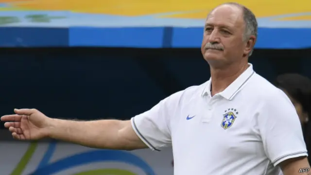 Ông bầu Scolari cho rằng các cầu thủ của ông đáng được ngợi khen vì tinh thần thi đấu.