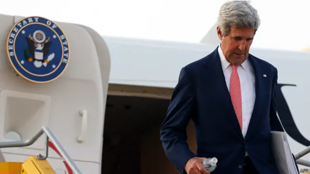 وصل كيري الى فيينا قادما من كابول