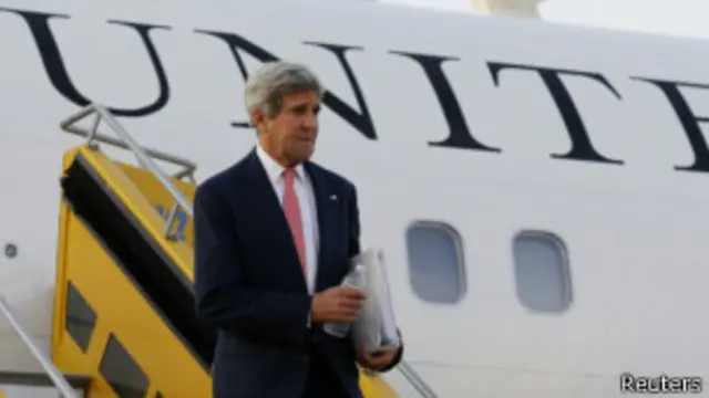 По словам Керри, США перехватили переговоры о передаче сепаратистам российской ракетной системы с радарным управлением