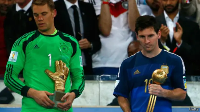 ارجنټاين ته په پاي لوبه کې څلور داسې موقع په لاس ورغلې، چې کېدای شو ګول يې کړي، خو بخت يې ويده و