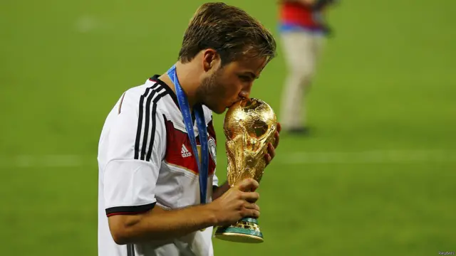 El goleador de la noche.