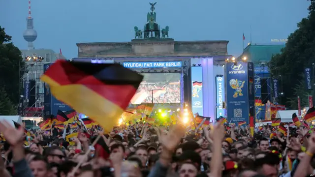 जर्मनी बनाम अर्जेंटीना