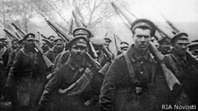 سر جان فرینچ کی قیادت میں برطانوی افواج نے سات اگست کو فرانس میں اترنا شروع کیا