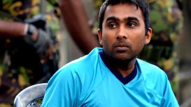 جے وردھنے ایک مکمل بیٹسمین ہیں