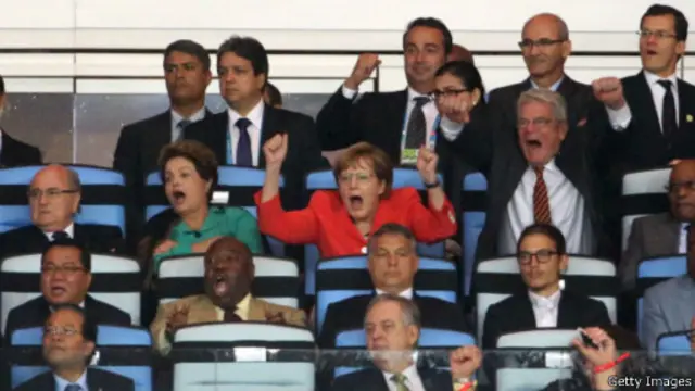 آنگلا مرکل پس از رسیدن آلمان به فینال، دیدارش با ناندرا مودی نخست وزیر هند را لغو کرد تا فینال را از نزدیک ببیند