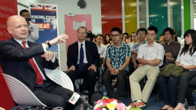 Ông William Hague là Ngoại trưởng Anh đầu tiên thăm Việt Nam sau 17 năm