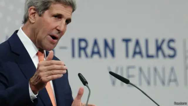 كيري: ثمة فجوات حقيقية بشأن بعض القضايا الرئيسية المرتبطة بالمباحثات مع إيران.