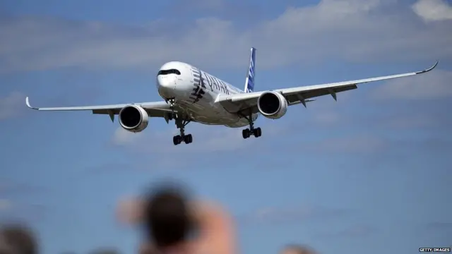 空中巴士A350-900将在年底投入运营，卡塔尔航空公司将是首家客户。