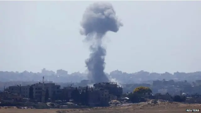 إسرائيل استأنفت الغارات الجوية لتستهدف شمال غزة.