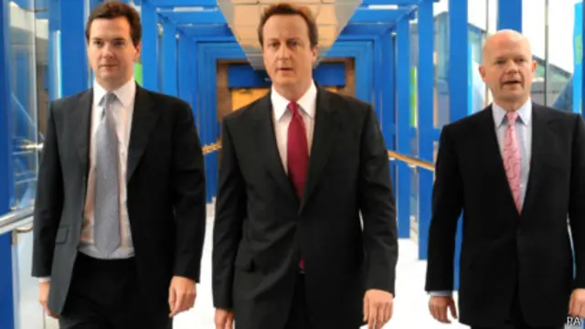 Bộ ba quyền lực: George Osborne, David Cameron và William Hague