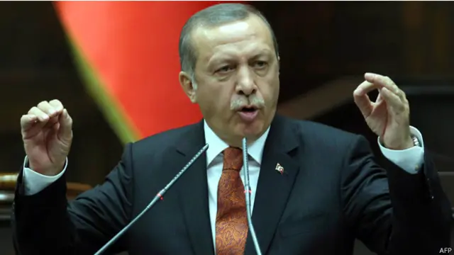 اردوغان: "في تحد سافر للقانون الدولي، تواصل اسرائيل ارهاب المنطقة، وليس من دولة سوانا تطالبها بالتوقف"