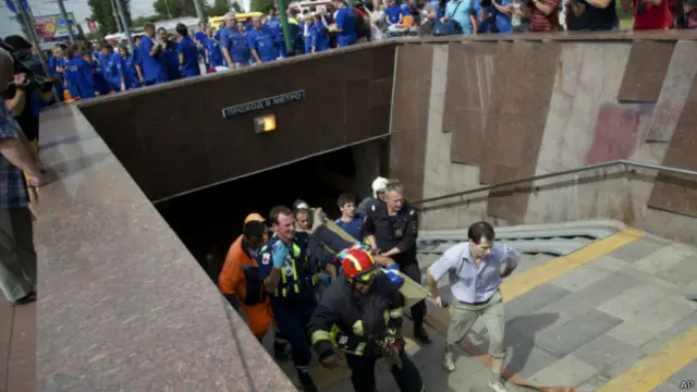 В больницах продолжают оставаться более 100 человек, состояние некоторых из них тяжелое