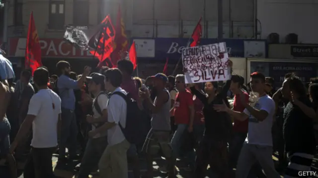 Protestos anti-governo no último dia da Copa (Getty)