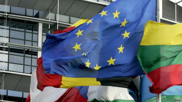 Брюссель решает, нужно ли вводить против России новые санкции