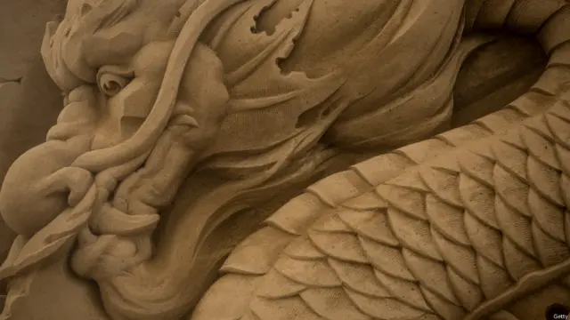 Pameran seni patung pasir