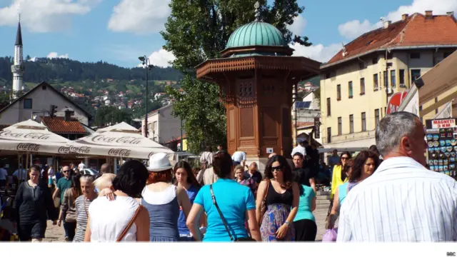 عمر عبد الرازق / سراييفو