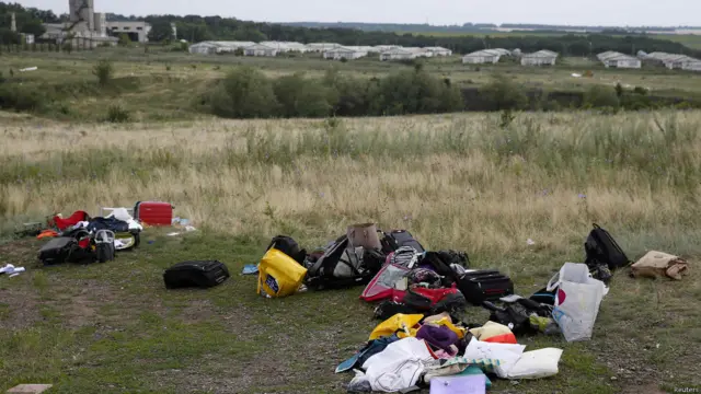 Thủ tướng Anh David Cameron nói: “"Đây là một sự việc hoàn toàn kinh khủng, gây sốc và khủng khiếp và chúng ta phải điều tra tới cùng những gì xảy ra cũng như làm thế nào điều này đã xảy ra.”


