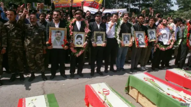 أدانت إيران حادث إسقاط طائرة الركاب التابعة لخطوطها واصفة إياه بأنه "عمل إجرامي"