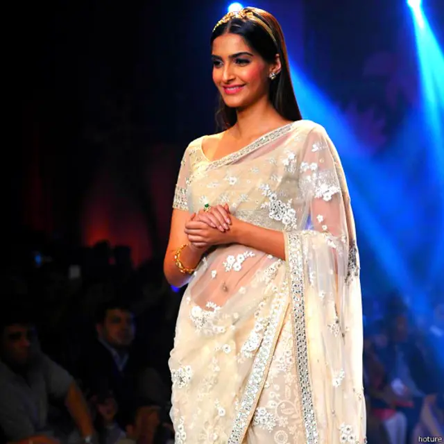 सोनम कपूर 