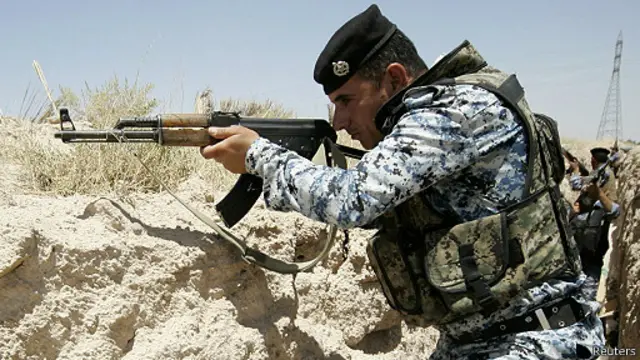 تخوض القوات العراقية مواجهات ضد "الدولة الإسلامية"