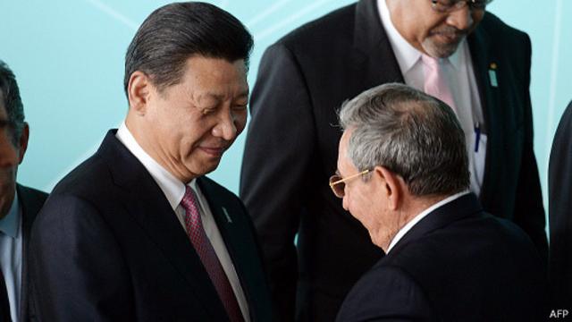 Xi Jinping, Raul Castro